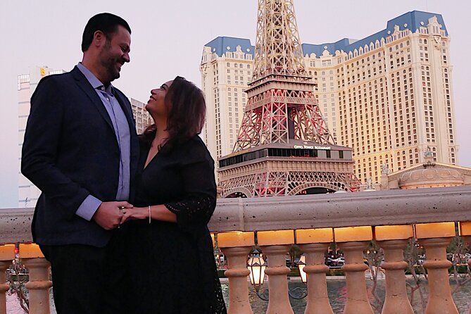 1.5-Hour Las Vegas Strip Limo Tour with Champagne and Photo Stops - The limo ride: champagne, music, and getting the best angles