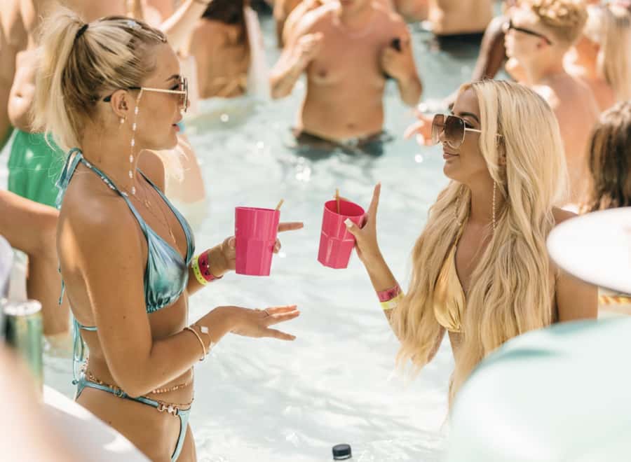 #1 Vegas Pool Crawl with Party Bus, Free Drinks & VIP Entry - VIP Pool Crawl Setup: What Makes This One Work