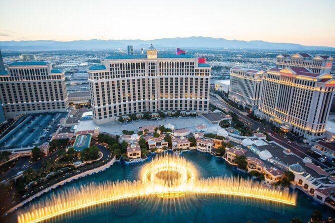 2-Hour Vegas Strip Walking Tour with Photos,Champagne & Vintage Vegas Goody Bags - Key highlights worth planning for