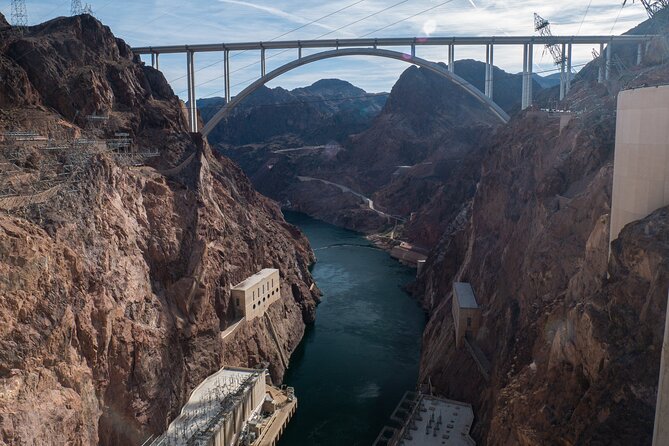 6hr Valley of Fire, Hoover Dam, Boulder City Tour from Las Vegas - Pickup, Group Size, and the 7:00am Reality Check
