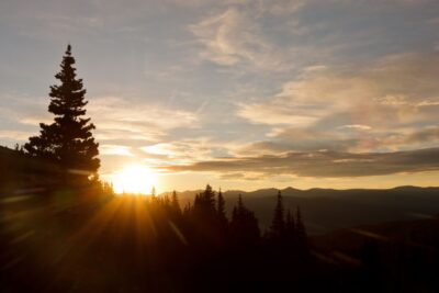 7-Day Yellowstone National Park Rocky Mountain Explorer - Day 1: Cedar Breaks to Bryce Canyon, plus a hot tub and ranger talk