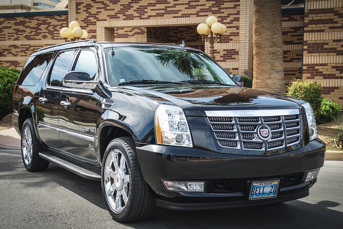 Airport Transfer Private Luxury SUV Service - The pick-up routine: from luggage to SUV without the scramble