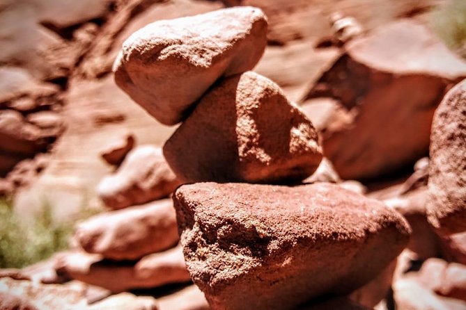 Antelope Canyon & Horseshoe Bend Tour from Las Vegas with Lunch - Lunch and Small Comforts That Matter on a Long Day