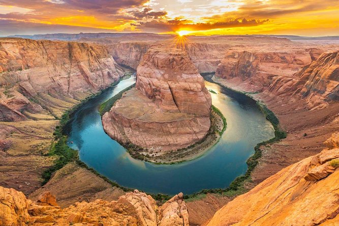 Antelope Canyon & Horseshoe Bend with Lunch - The long day math: 5:00 am to evening returns