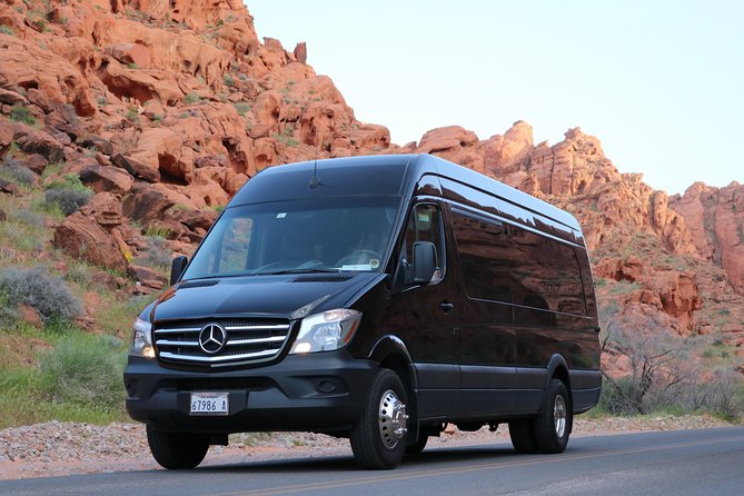 Antelope Canyon Luxury Private Tour from Las Vegas - Hotel Pickup, Early Start, and What Your Day Actually Feels Like
