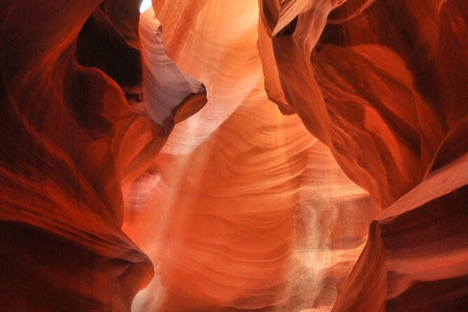 Antelope Canyon X and Horseshoe Bend from Las Vegas - What the day feels like, hour by hour