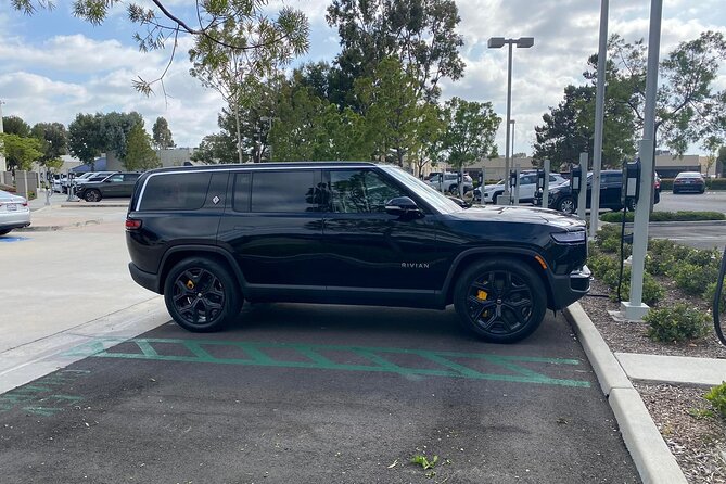Arrival by Eco SUV from Las Vegas Airport to Las Vegas City - Who should book this transfer, and who should consider another option