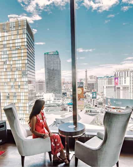 Bars Unknown: The Original Las Vegas Strip Bar Crawl - Starting at Best Western Plus Casino Royale: getting your bearings fast