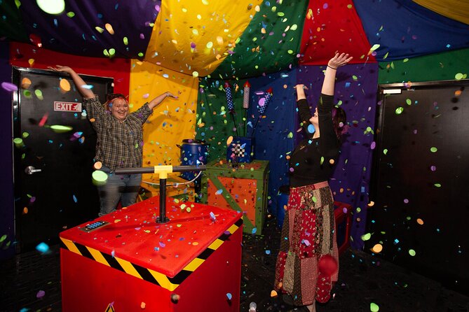 Big Top Blast - Your 1-hour game plan: briefing, rounds, then the finale