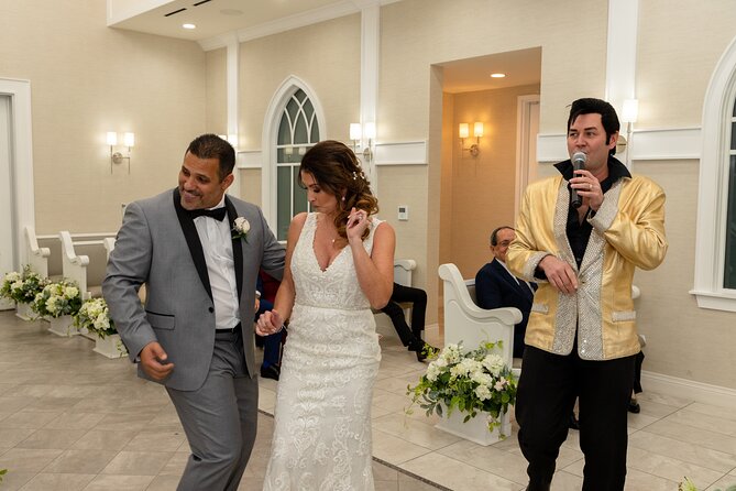 Bliss Chapel Elvis Weddings & Vow Renewal - Bliss Wedding Chapel: the 30-minute ceremony setup