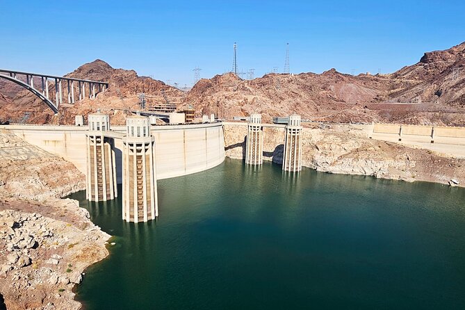 Combo Tour: Valley of Fire & Hoover Dam Full-Day Tour - Getting from the Strip: 7:00am pickup and a small-group vibe