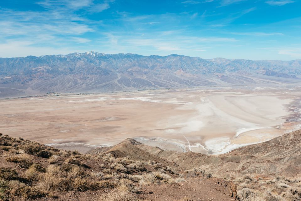 Death Valley NP Full-Day Small Groups Tour from Las Vegas - The Small-Group Advantage in an Air-Conditioned 14-Passenger Bus