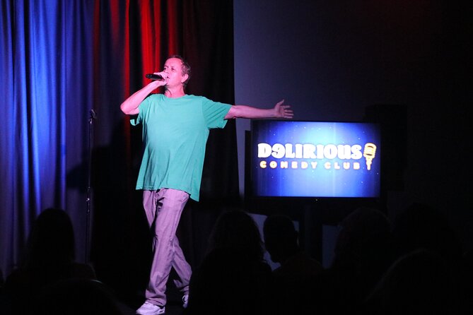 Delirious Comedy Club At Hennessey's Tavern Downtown Las Vegas - When the crowd is small: A real consideration for comedy nights