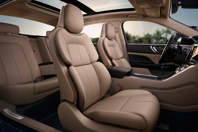 Departure Private Transfer: Las Vegas to Las Vegas Airport by electric vehicle - Hotel meet-and-greet and the 15-minute waiting buffer