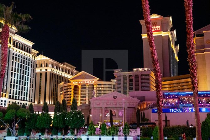 Departure Transfer: Las Vegas to Airport LAS in Luxury SUV - From pickup to drop-off: door-to-door service that reduces friction