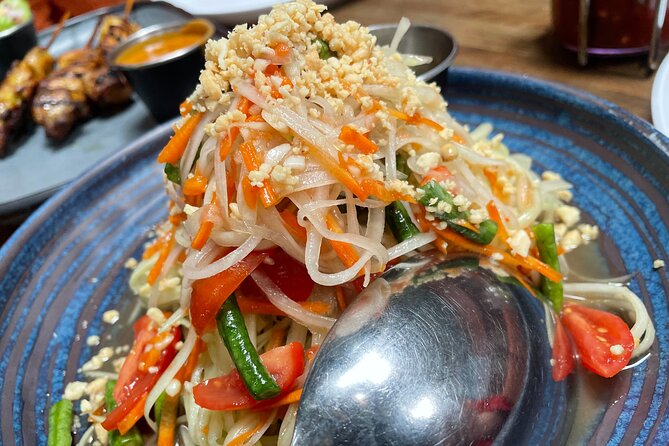 Downtown Las Vegas Food Tour - Your Guide and the Local Storytelling Style