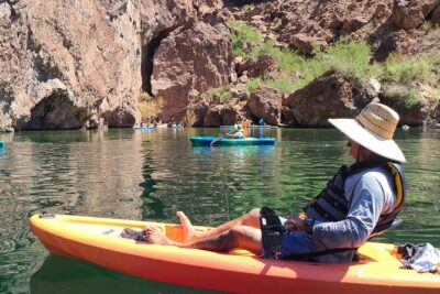 Emerald Cave Kayak Tour with Wildlife, Swim & Shuttle Option - Swim Stops and Snacks: Staying Comfortable in Desert Heat