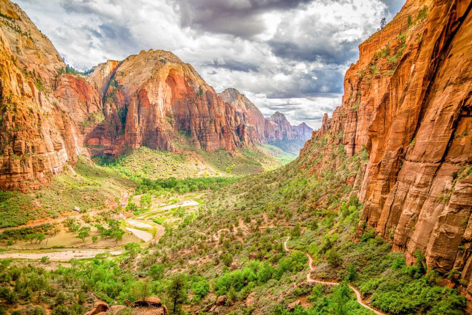 From Las Vegas: 7-Day Utah and Arizona National Parks Tour - Day 6: Antelope Canyon, Horseshoe Bend, and the Grand Canyon in multiple moods