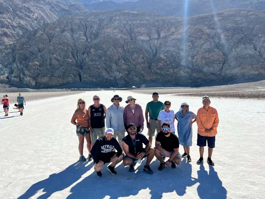 From Las Vegas: Death Valley and Mojave Desert Full-Day Tour - Comfort, Safety, and the Small-Group Advantage