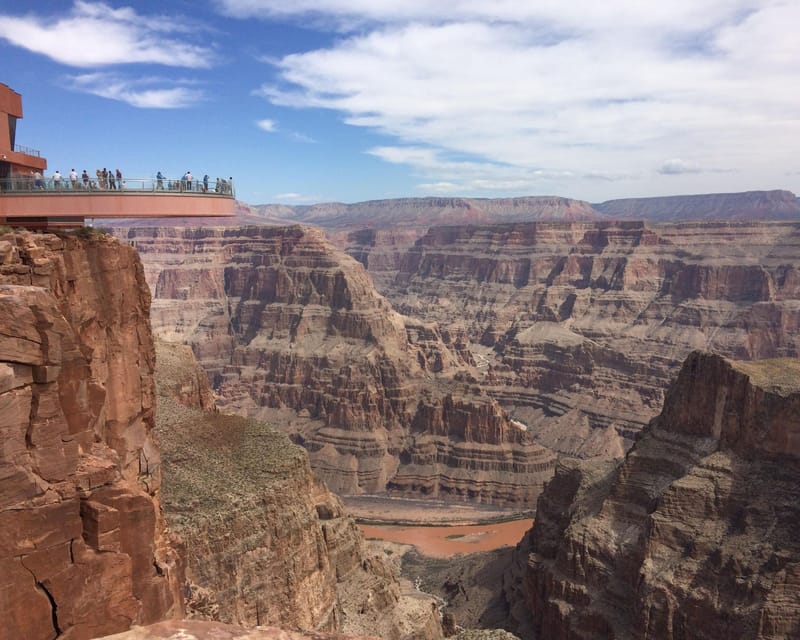 From Las Vegas: Grand Canyon Half-Day Sleep In Tour - Snacks, drinks, and planning for lunch