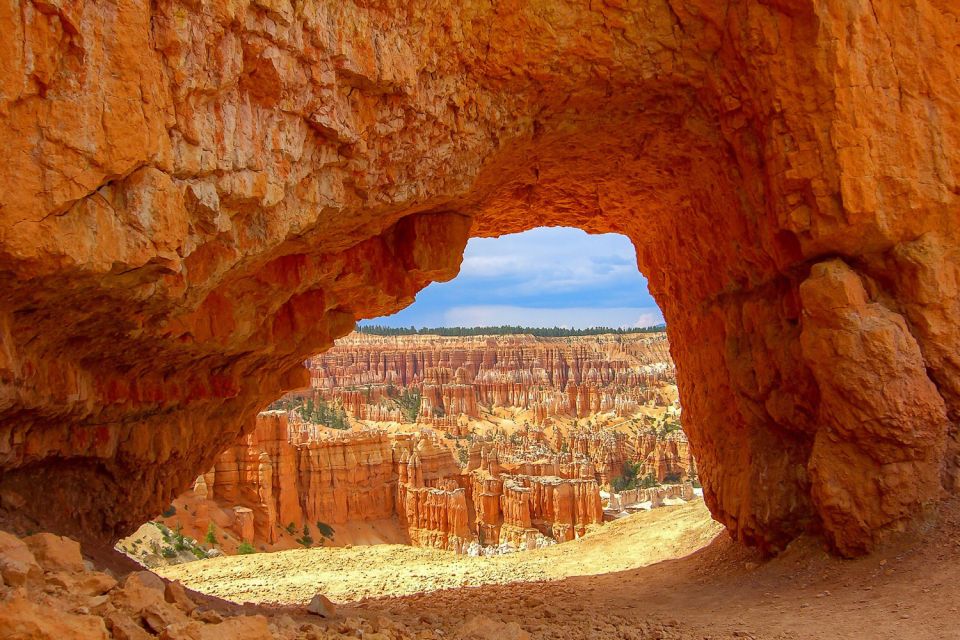 From Las Vegas: Zion and Bryce National Park Overnight Tour - Packing and logistics that make the hike days smoother