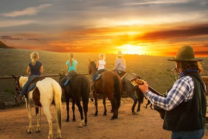 Full Day Grand Canyon Trip with Horseback Ride From Las Vegas - BBQ lunch and live entertainment: why this isn’t just a fuel stop