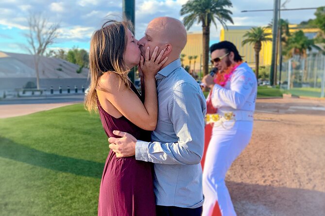 Get Married: Elvis Wedding + Las Vegas Sign + Photography - Props, witness, and the small touches that make it feel real