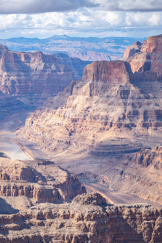 Grand Canyon Hoover Dam and Joshua Tree VIP Small Group Tour - Skywalk Stop: Included Views vs. Extra Ticket Reality