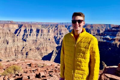 Grand Canyon + Hoover Dam View + WiFi (Skywalk/lunch options) - Morning pickup at Treasure Island and the Joshua Tree break