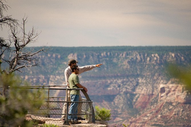 Grand Canyon South Rim Day Tour from Las Vegas - Small-group comfort: vehicle perks and real pacing