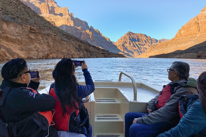 Grand Canyon West Helicopter Tour with VIP Skywalk and Boat Ride - How small-group logistics can feel better (and when it can feel rushed)