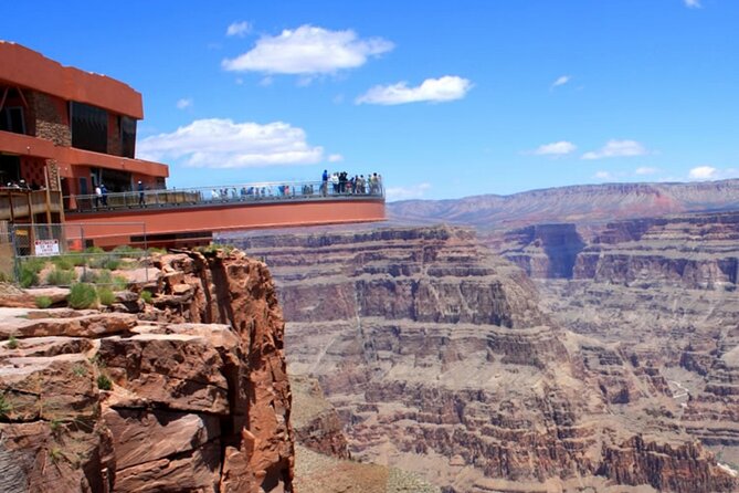 Grand Canyon West, Hoover Dam Stop and Optional Lunch and Skywalk - Grand Canyon West: Eagle Point and Guano Point Without the Rush