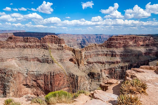 Grand Canyon West plus Hoover Dam VIP Day Tour from Las Vegas - Walking the dam top: Nevada to Arizona in one guided move