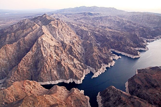 Grand Canyon West Rim Scenic Plane Tour from Las Vegas - Service Style on a Small Flight: What You Can Expect