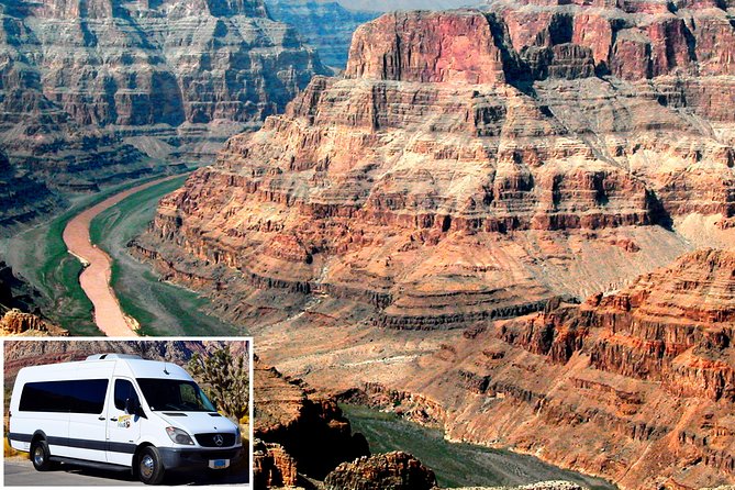 Grand Canyon West Rim Small-Group Tour with Optional Helicopter - Why Grand Canyon West feels more relaxed than the main rims