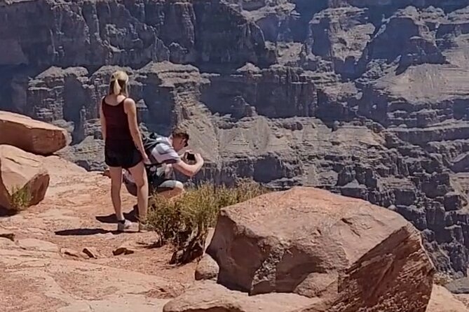 Grand Canyon West Rim SUV Tour From Las Vegas With Lunch - Food plan: breakfast, full lunch, snacks, and why that timing matters