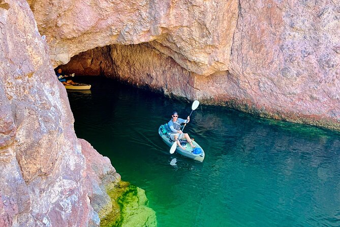 Half-Day Emerald Cave Kayak Tour: Triple Cave Adventure - Guides Make the Difference: Jared’s Calm Style