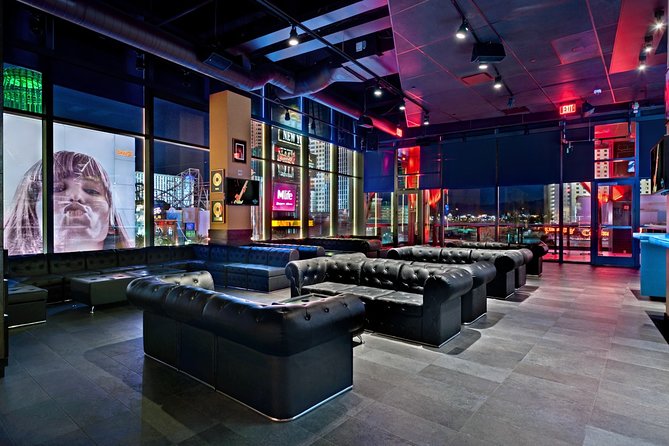 Hard Rock Cafe Las Vegas - Hard Rock Cafe Las Vegas: a rock-and-roll dinner with actual structure