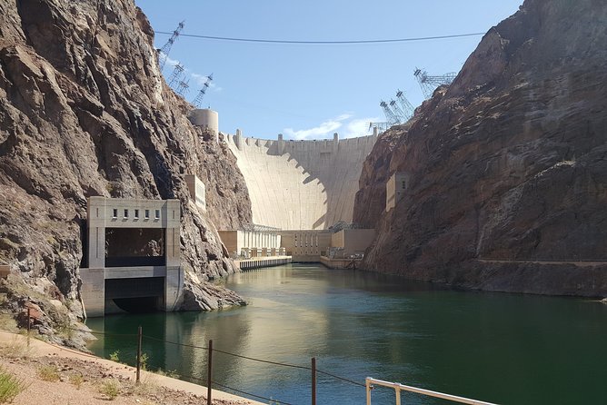 Hoover Dam 1.5‑Hour Raft Tour in Black Canyon - Getting There: Hoover Dam Lodge Meeting Point and Parking Reality Check