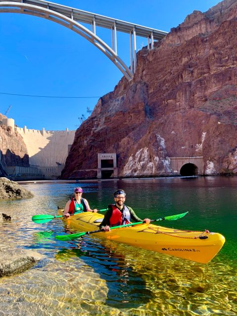 Hoover Dam Kayak Tour & Hike - shuttle from Las Vegas - Paddling Past Hoover Dam: The Start That Sets the Tone