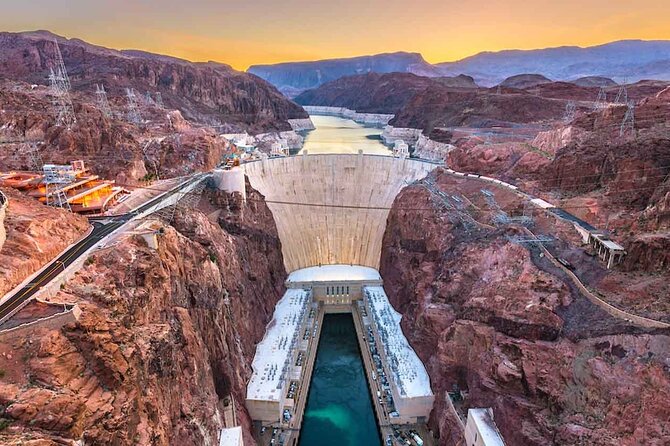 Hoover Dam Walk & Emerald Cave Kayak Combo with Lunch - Key highlights before you go