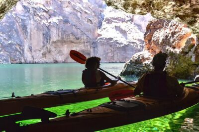 Hoover Dam Walk & Emerald Cave Kayak Combo with Lunch - Kayaking prep at Willow Beach Marina: paddle confidence in plain English