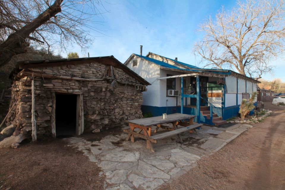 Horseback Ride thru Joshua Tree Forest with Buffalo & Lunch - Grand Canyon Western Ranch: lunch, carriage ride, and cowboy performance