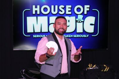 House Of Magic - Downtown Location (Family Friendly Show) - The 75-Minute Structure: What Happens Once the Show Starts
