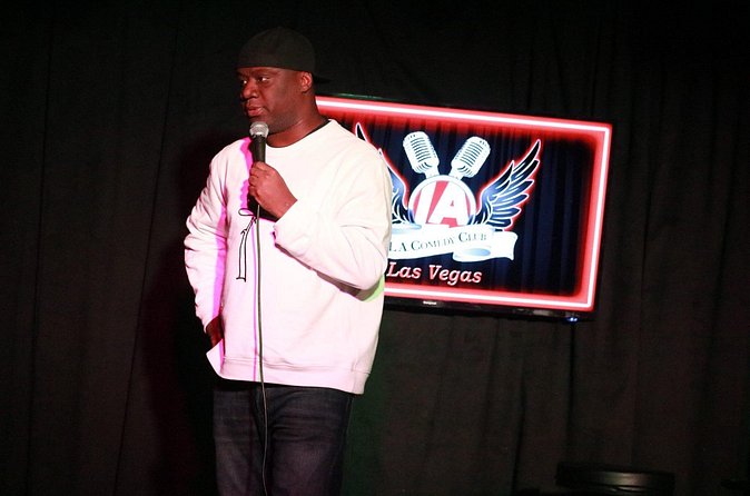 LA Comedy Club at The STRAT Hotel and Casino - Drinks strategy: budget for them and time them right