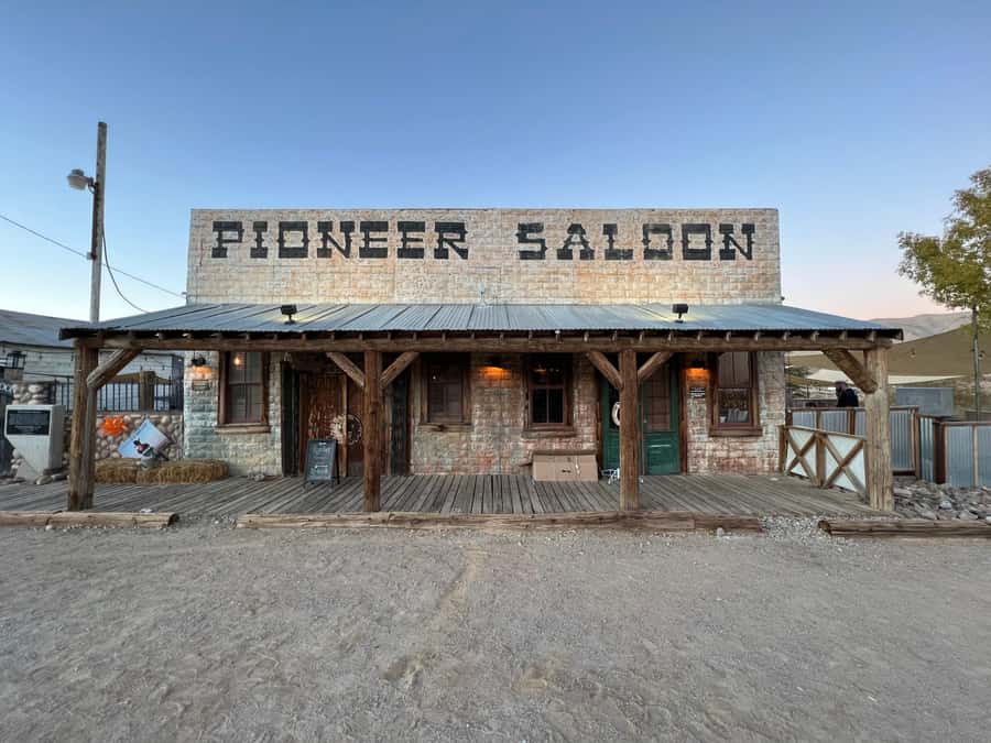 Las Vegas: 7 Magic Mountains and Pioneer Saloon Hummer Tour - Who This Tour Suits Best (And Who Should Skip It)