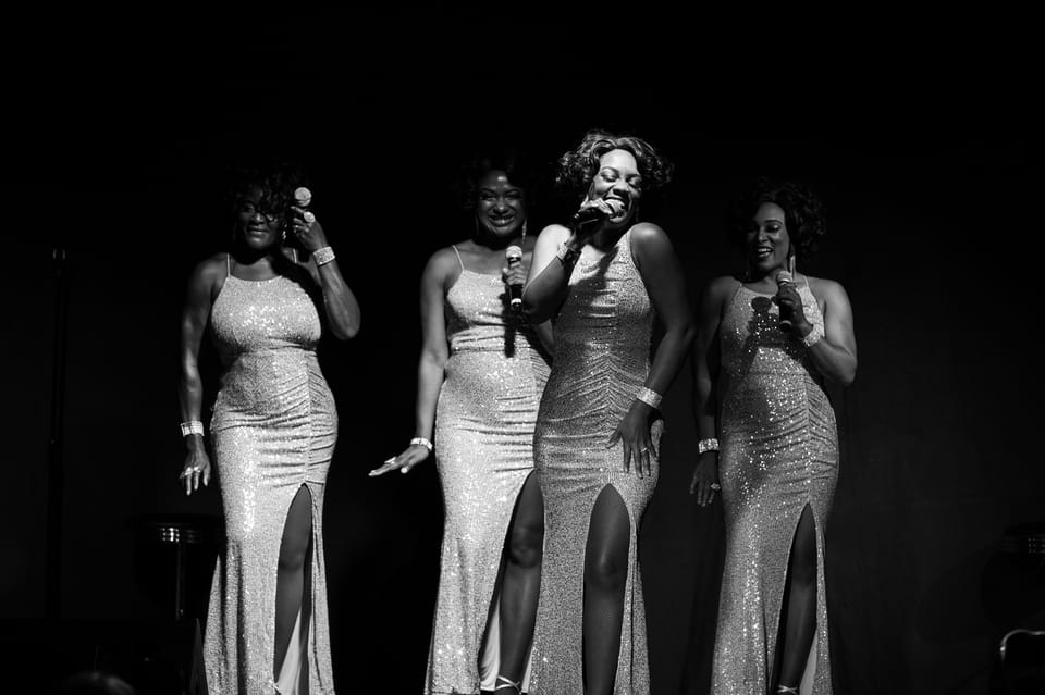 Las Vegas: All Motown Show Starring The Duchesses of Motown - The 80-minute flow: what happens after you sit down