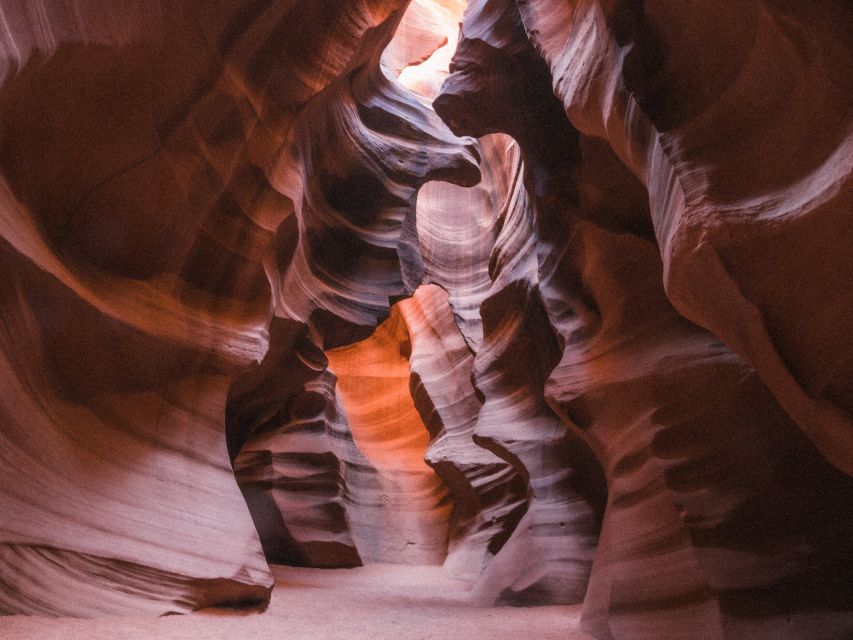 Las Vegas: Antelope Canyon & Horseshoe Bend Tour - Pickup, van size, and what to expect from the small-group format