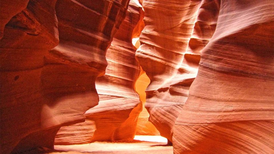 Las Vegas: Antelope Canyon, Horseshoe Bend Tour with Lunch - Horseshoe Bend: the 1,000-foot view you can feel in your legs