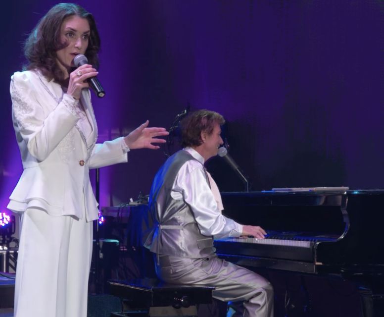 Las Vegas: Carpenters Legacy Show at Planet Hollywood Resort - Accessibility and who this show suits best